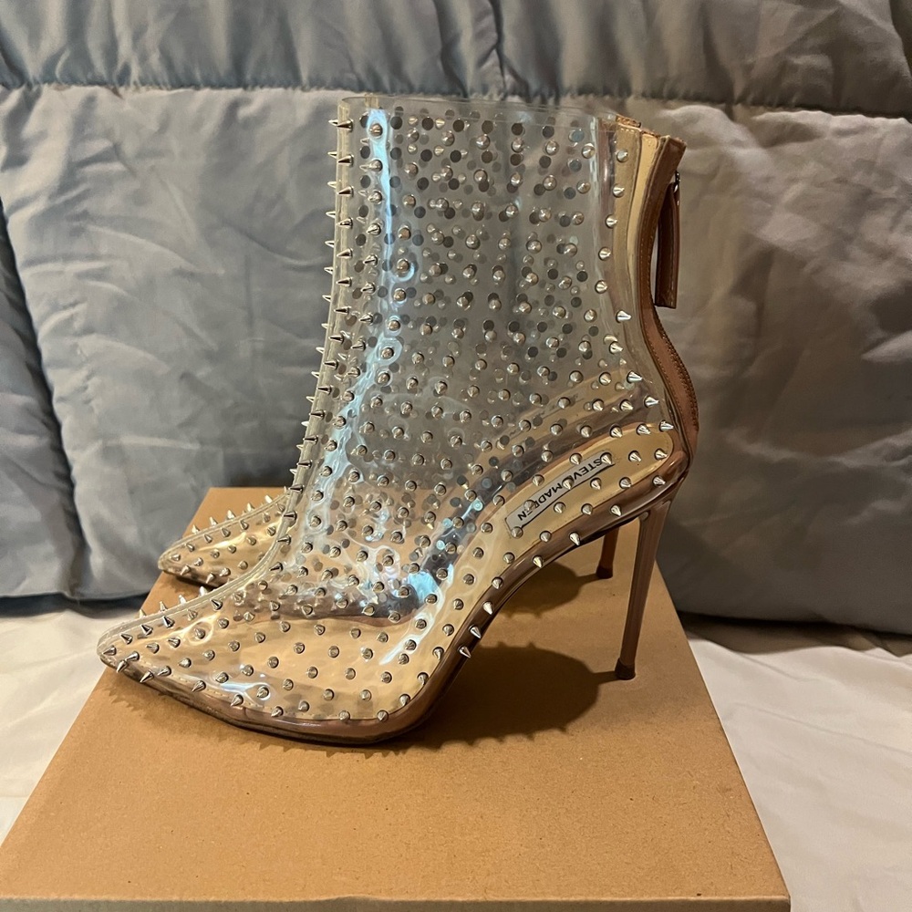 Steve madden studded booties